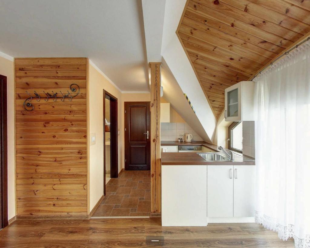 Villa Jura Pokoje Goscinne Zarki 외부 사진